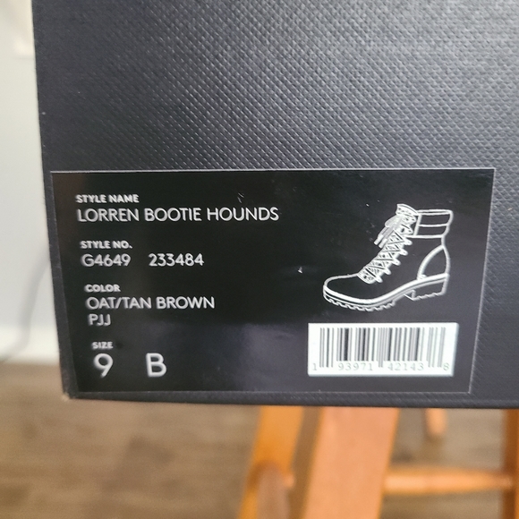 Coach Boots - Picture 5 of 8